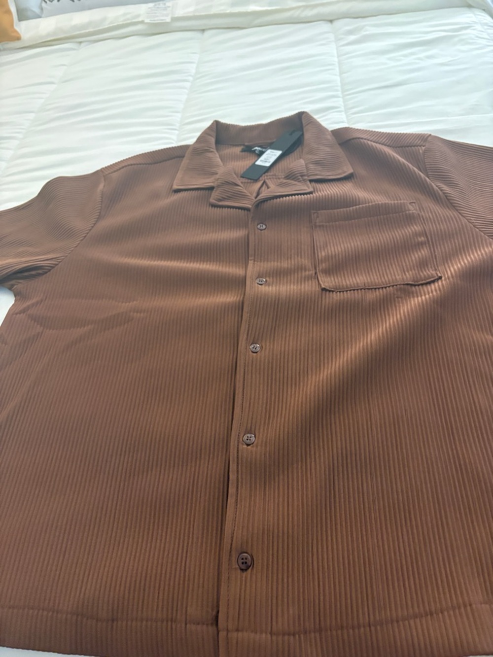 Fashion Nova Chocolate Brown Ribbed Short Sleeve Button-Down Shirt